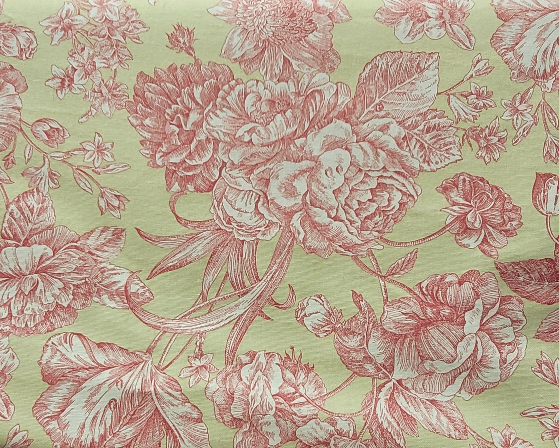 Green Polyester Fabric with Vintage Red Floral Print – Classic Toile Design